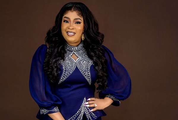 Kosoko Celebrates 40th Birthday Showers Praises On Her Father
